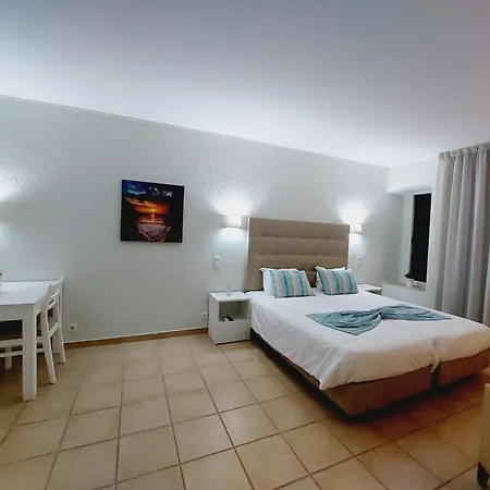 Big Terrace With Sea View 98 البوفيرا